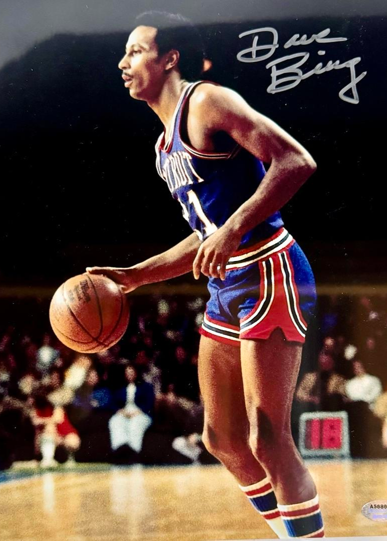 Dave Bing Signed 8x10 Photo Detroit Pistons - Schwartz COA